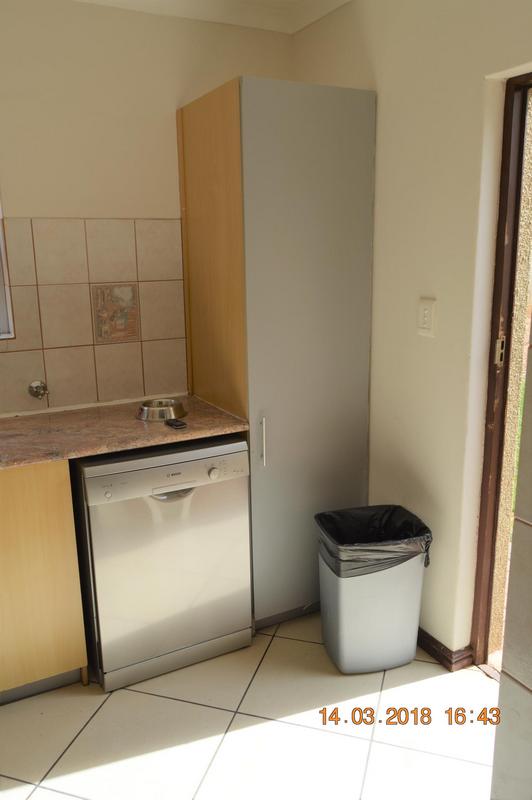 To Let 6 Bedroom Property for Rent in Kleinbron Estate Western Cape